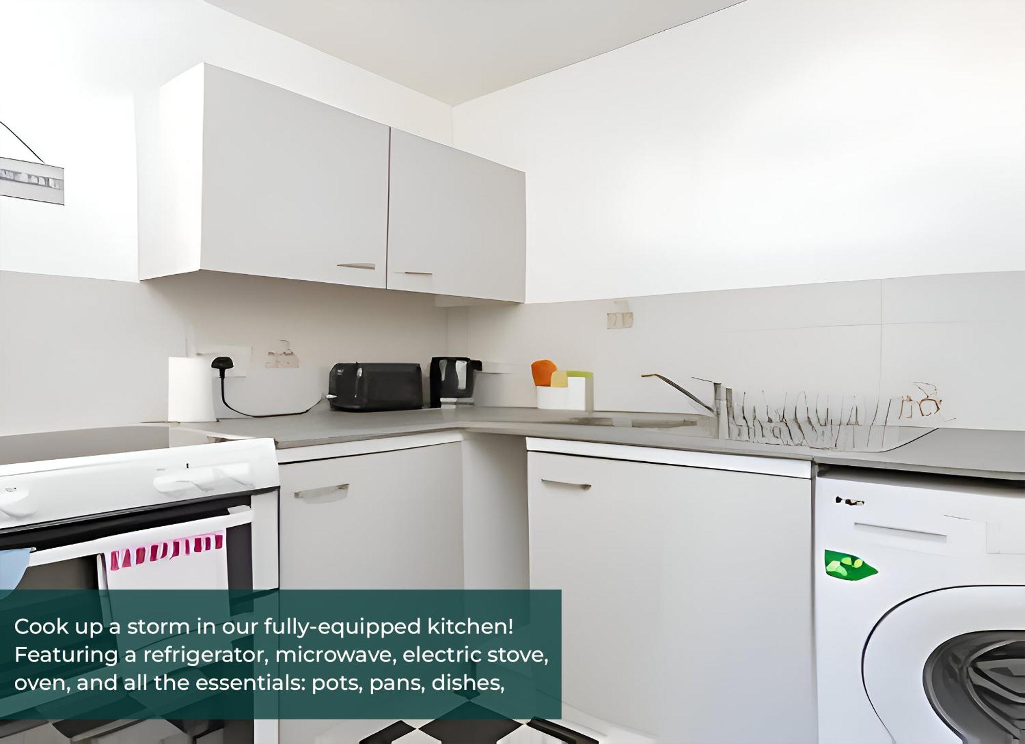 Clarence Suite 1 Bedroom W Free Parking ชาแธม ภายนอก รูปภาพ